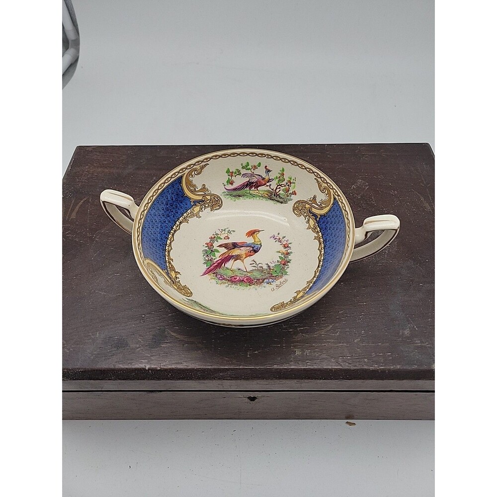 READ Vtg Myott Staffordshire Blue “CHELSEA BIRD” Soup Cup Double Handle Signed